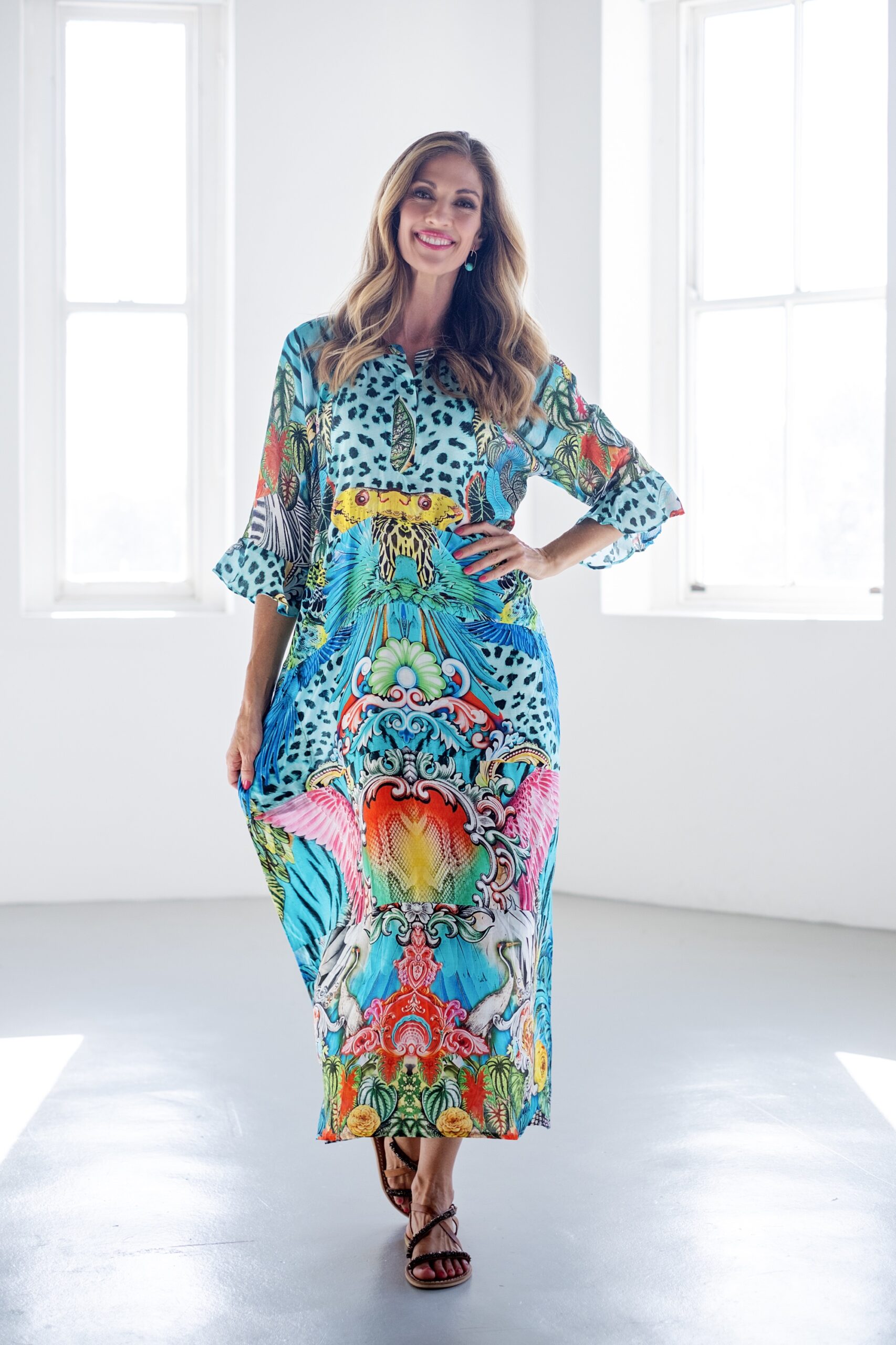 ICONIC Dress Light Blue Bright Print - Image 2