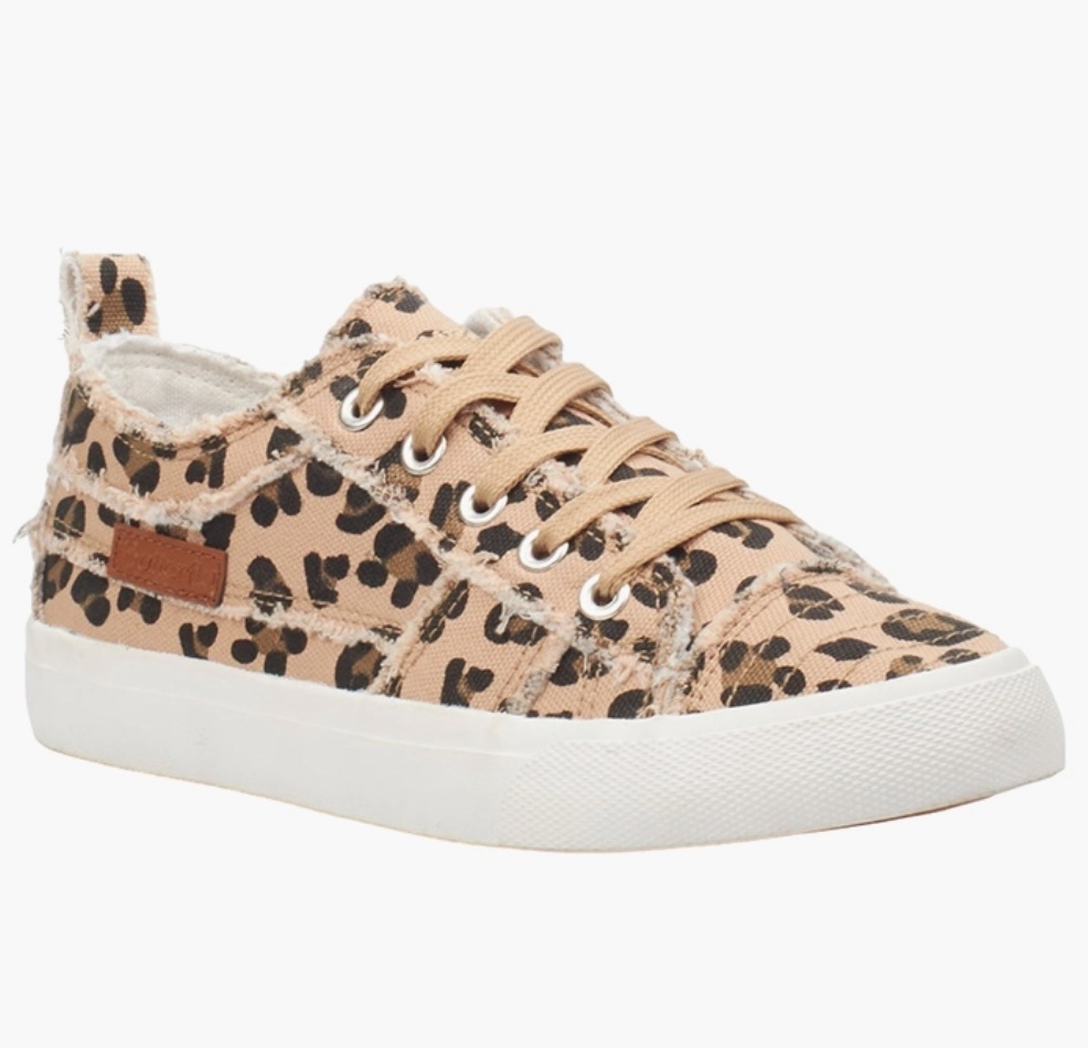 Butterfly Feet Leopard Canvas Sneakers