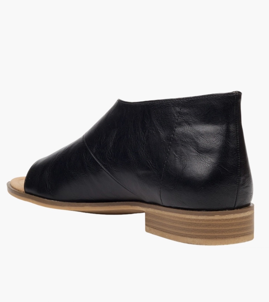 Miss Black Black Micah Faux Leather Sandals - Image 3