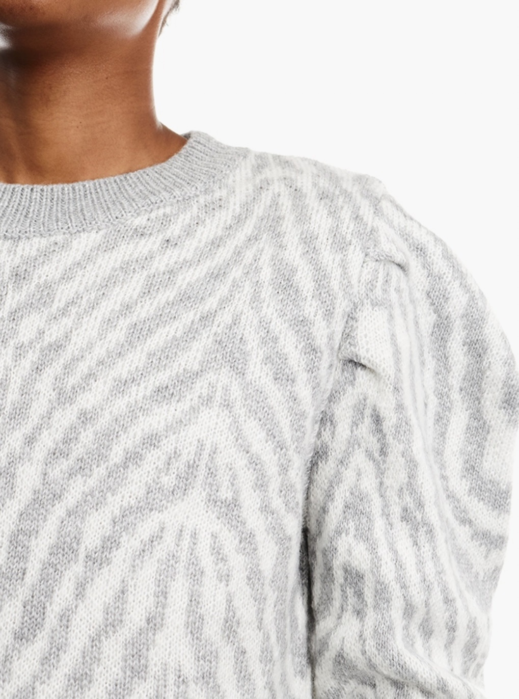 Forever 21 Ivory & Grey Zebra Puff-Sleeve Sweater - Image 4